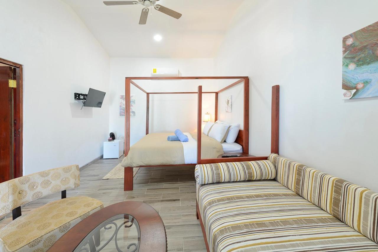 Parrot Cove Lodge Hopkins Dış mekan fotoğraf