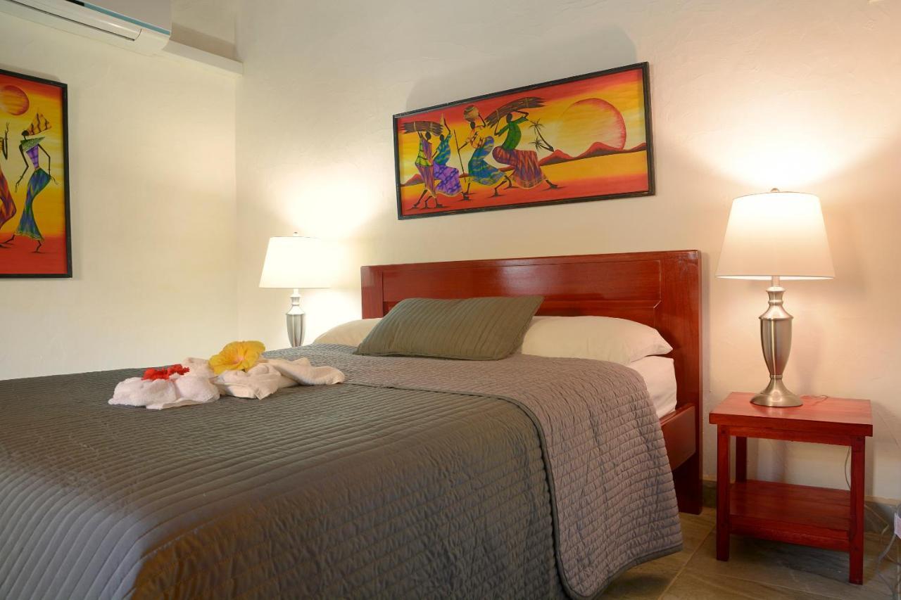 Parrot Cove Lodge Hopkins Dış mekan fotoğraf