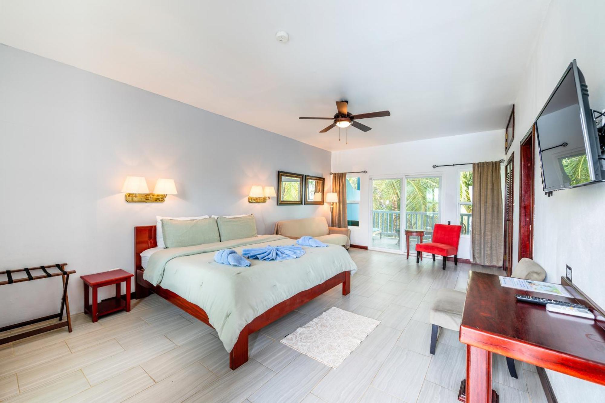 Parrot Cove Lodge Hopkins Dış mekan fotoğraf